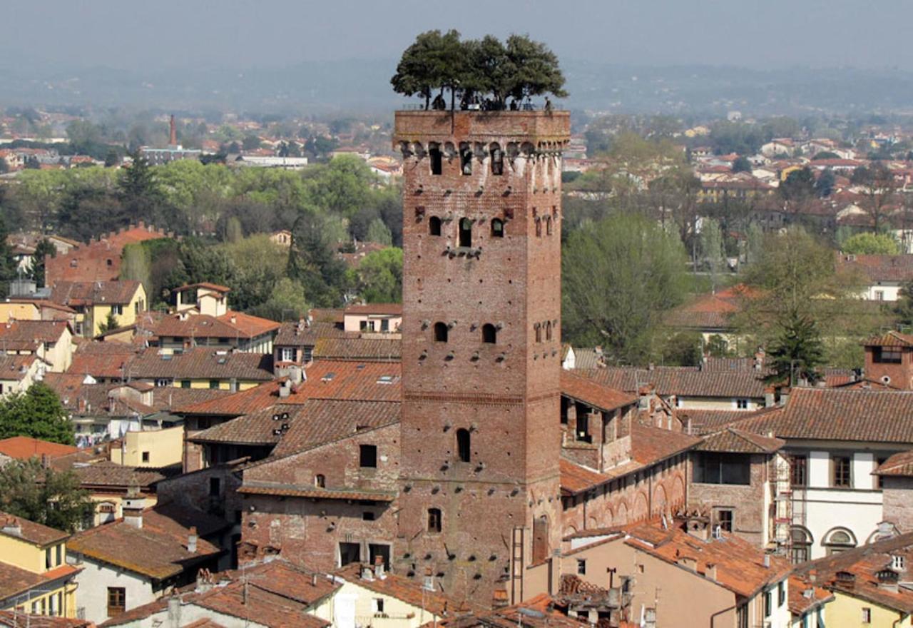 Charme Con Parcheggio Apartment Lucca Exterior photo